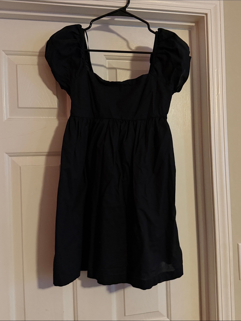 Abound Black Puff-Sleeve Casual Dress fl